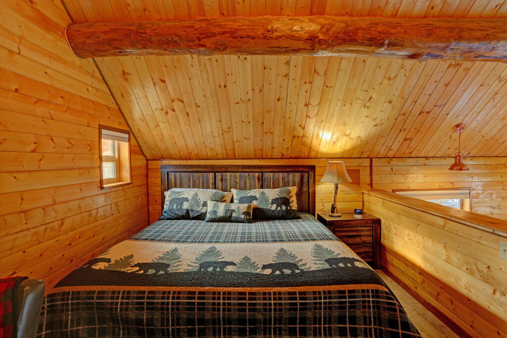 beluga-lake-cabins-4-bed